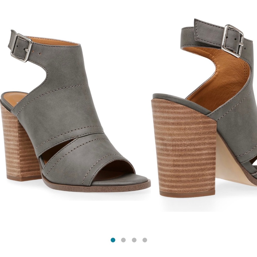 Dolce Vita Ankle booties